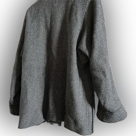 Made in Bulgaria - designer wool coat - size 14 - Picture 3 of 8